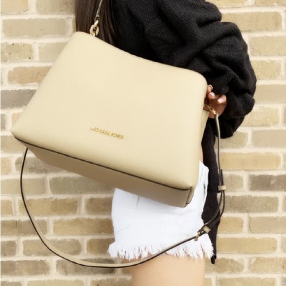 Michael Kors Handbags - Michael Kors Sofia Large Saffiano Leather Satchel Tote Purse Beige Cream